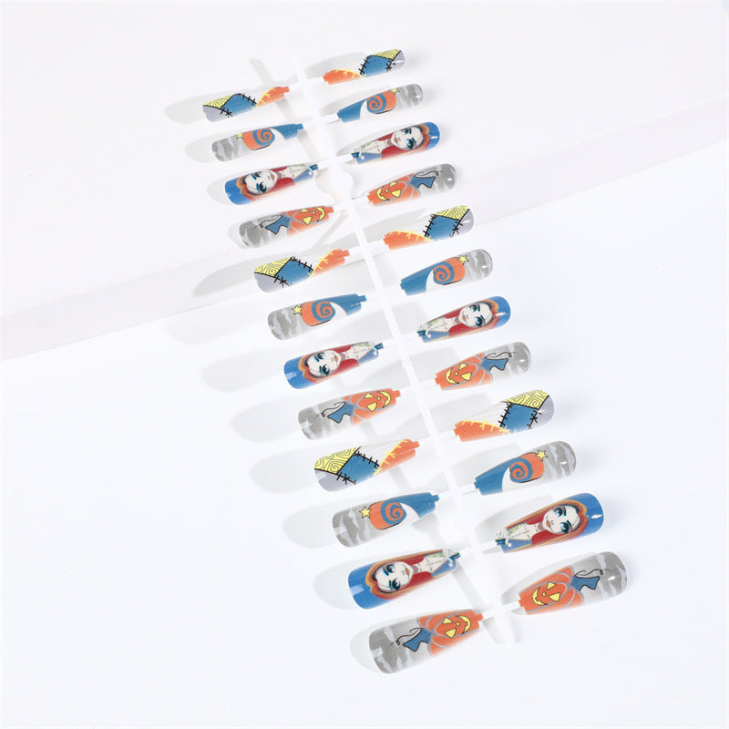 Creative Halloween-themed artificial nails Acalora