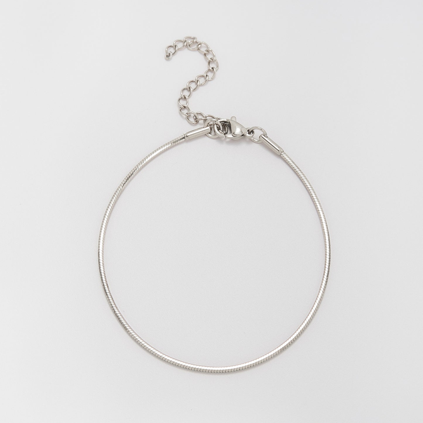 Sleek Adjustable Wire Bracelet Acalora
