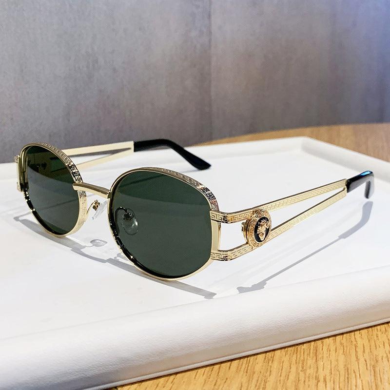 Women's elegant sunglasses with luxurious frame and delicate design Brehn