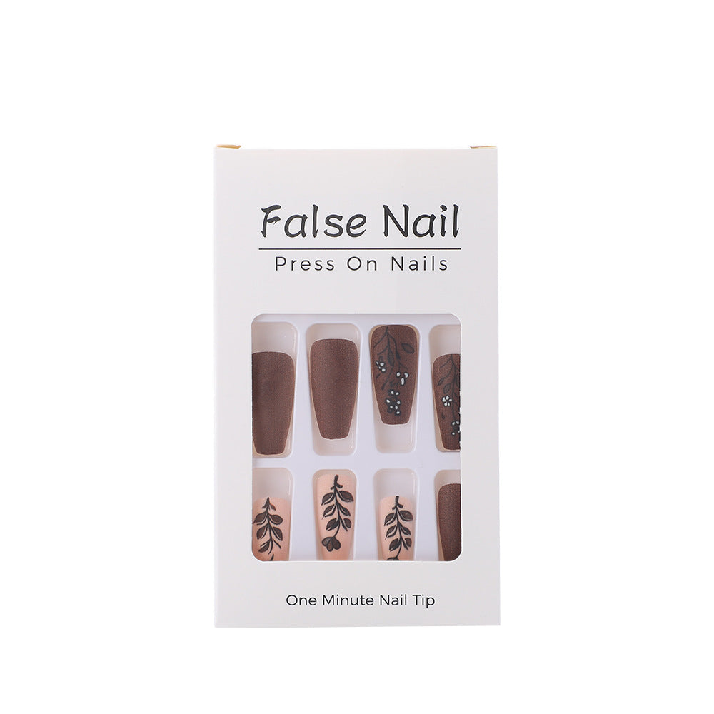 Artificial nails in an elegant and natural design Acalora