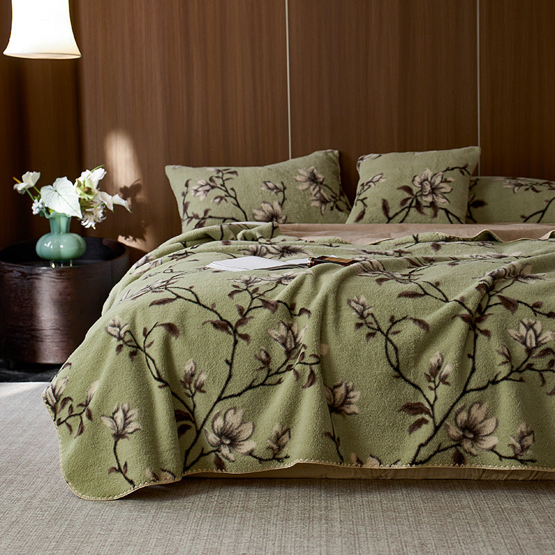 Decorative Flannel Bedspread