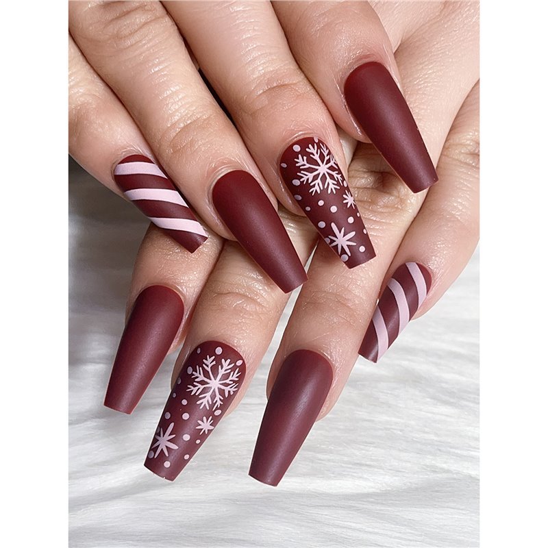 Festive Holiday Nail Art Acalora