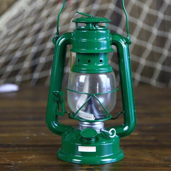 Retro Metal Kerosene Lantern with Clear Glass Globe and Adjustable Wick Decorative Oil Lamp Acalora