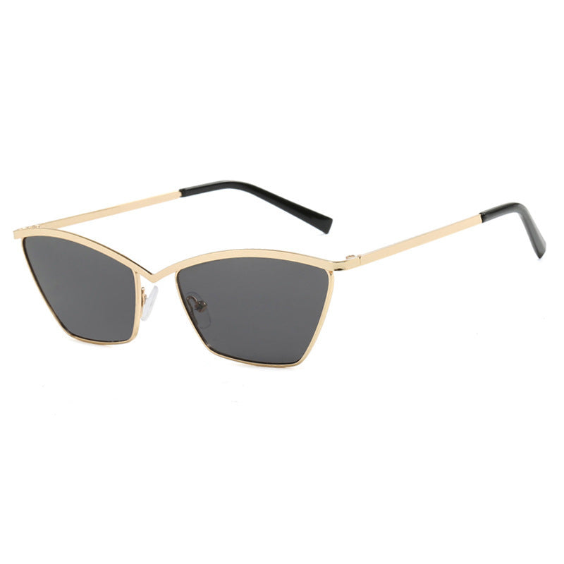 Women's sunglasses in avant-garde cat-eye design Bowlift