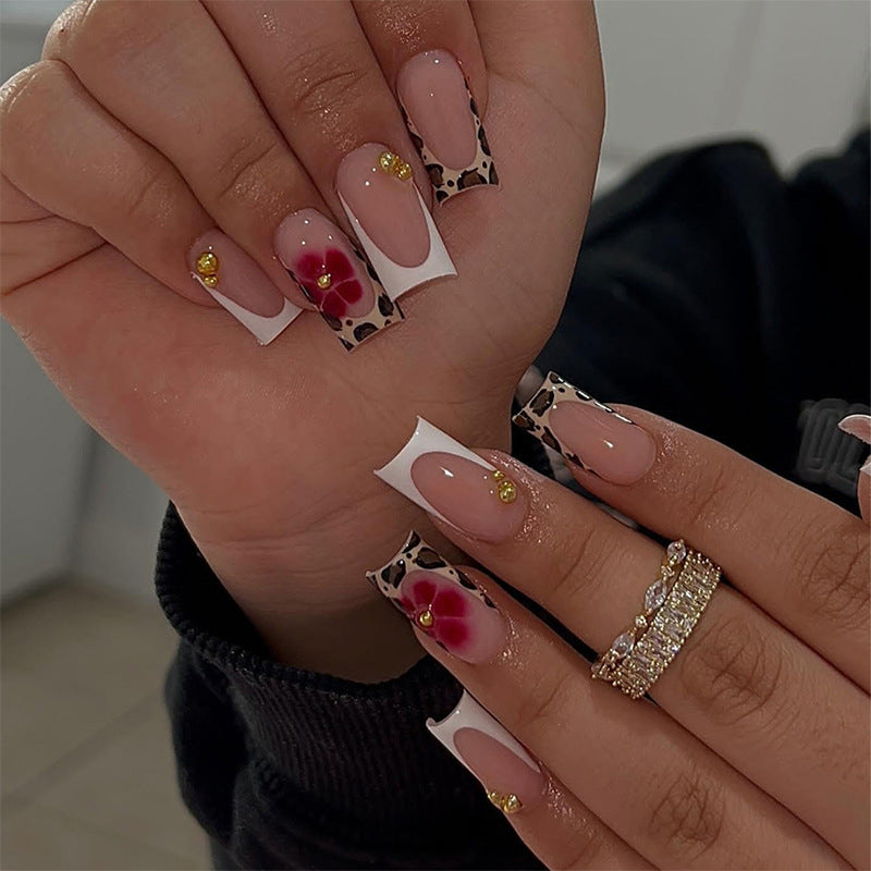 Decorative Flower Press-On Nail Set Acalora