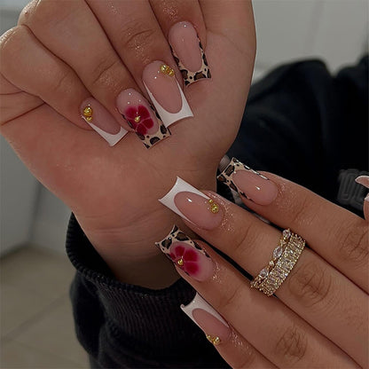 Decorative Flower Press-On Nail Set Acalora