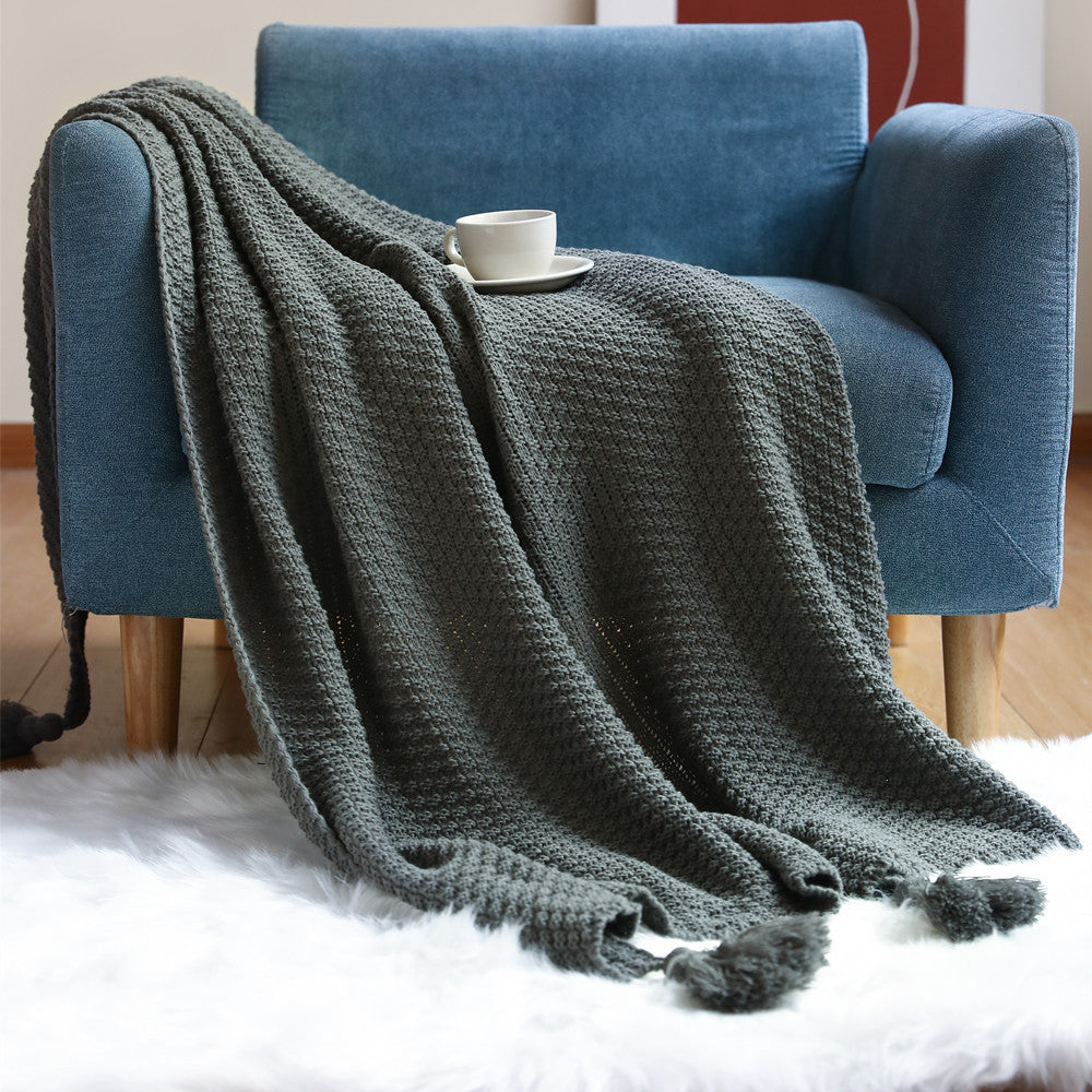 Plush Woven Decorative Throw Blanket