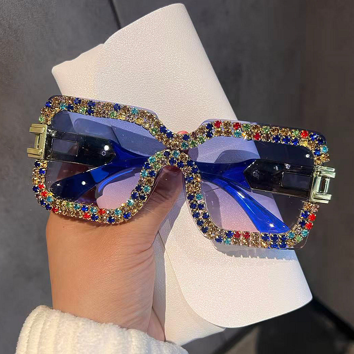 Women's Fashion Oversized Sunglasses with Sparkling Crystal Accents Bowlift