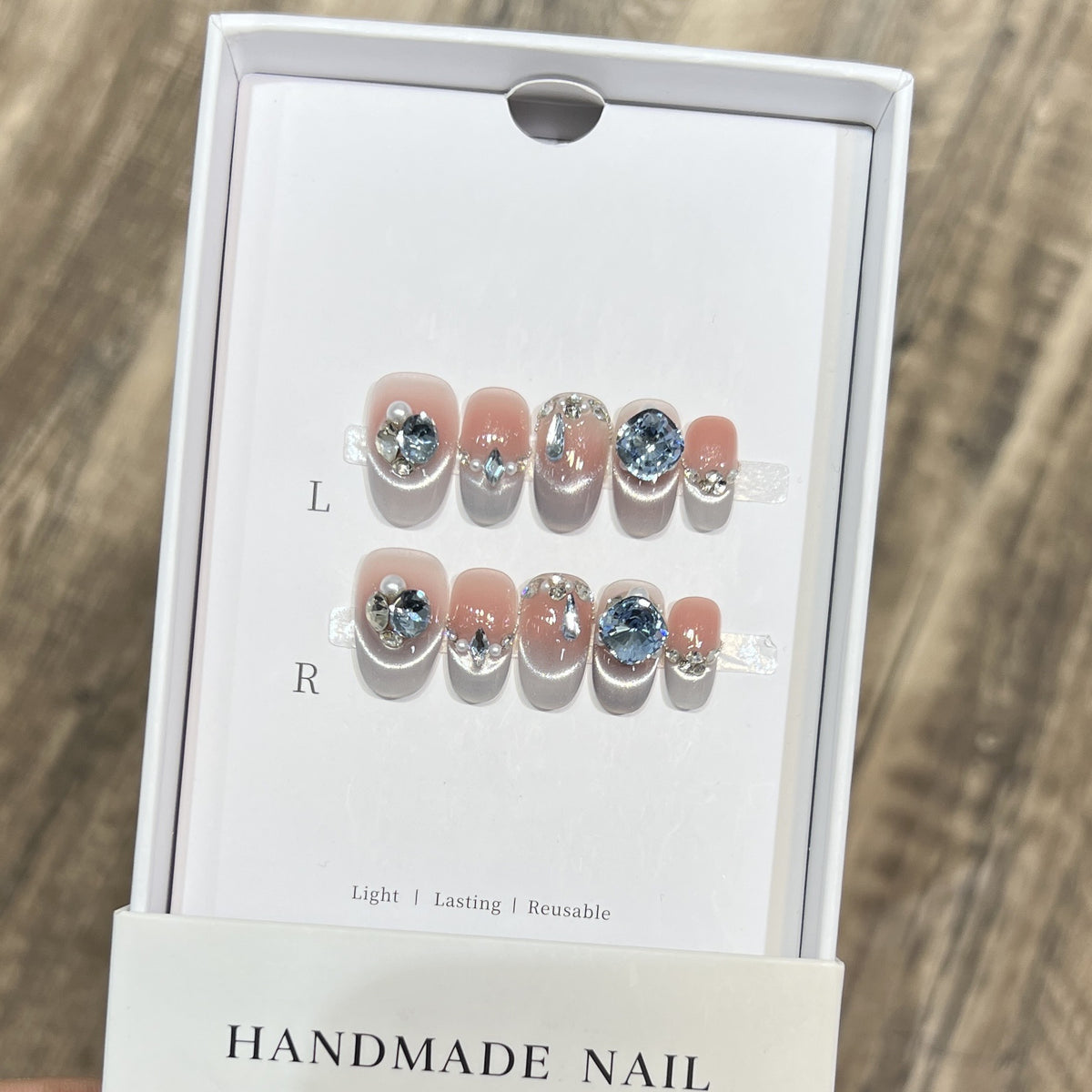 Reusable Rhinestone-Embellished Press-On Nail Set Acalora