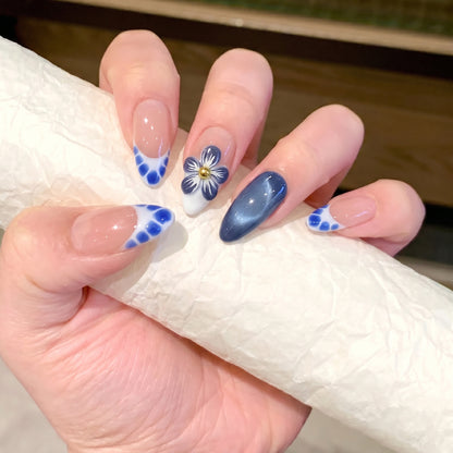 Artistic Press-On Nail Set with Floral and Geometric Accents Acalora