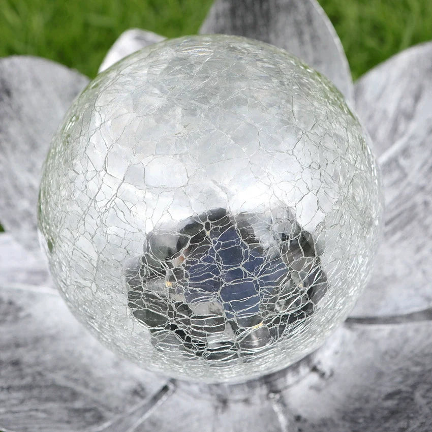Solar Lotus Crackle Garden Light