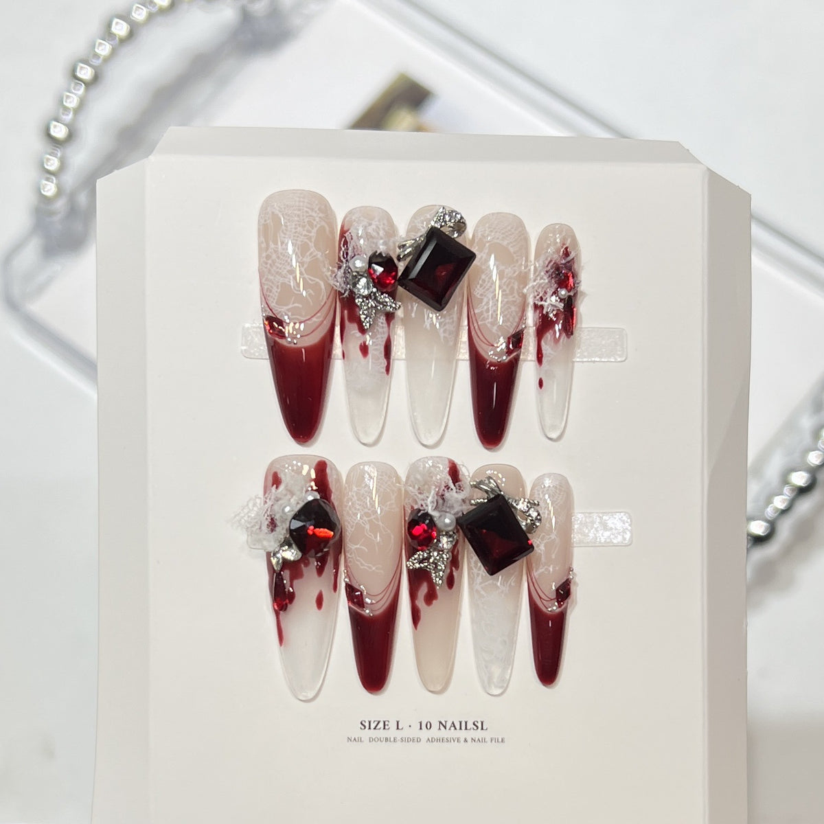 Premium Press-On Nail Art Set with Elegant Heart & Leaf Design Acalora