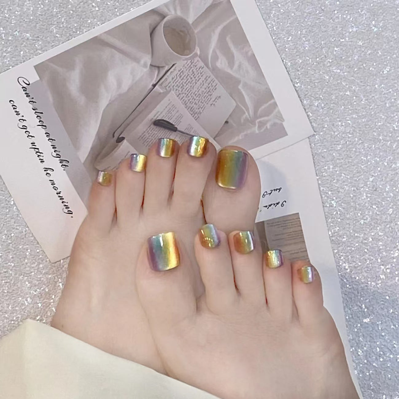 Glossy Metallic Press-On Toenail Set Acalora