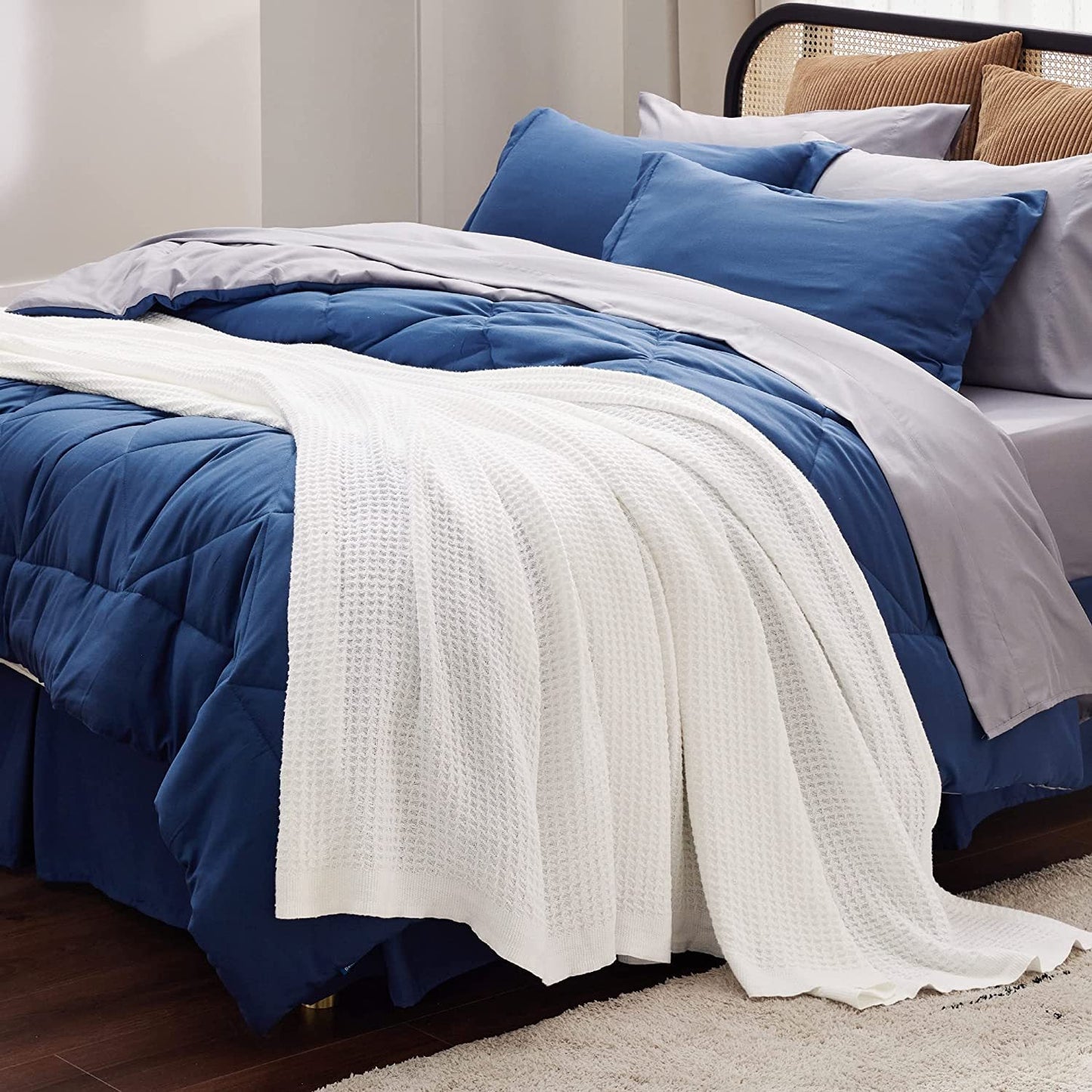 Women's Cozy Waffle Blanket Skanto