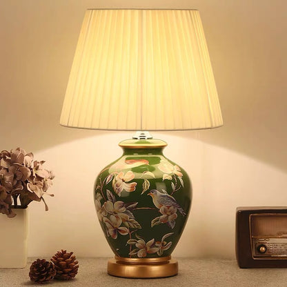 Elegant Floral Table Lamp