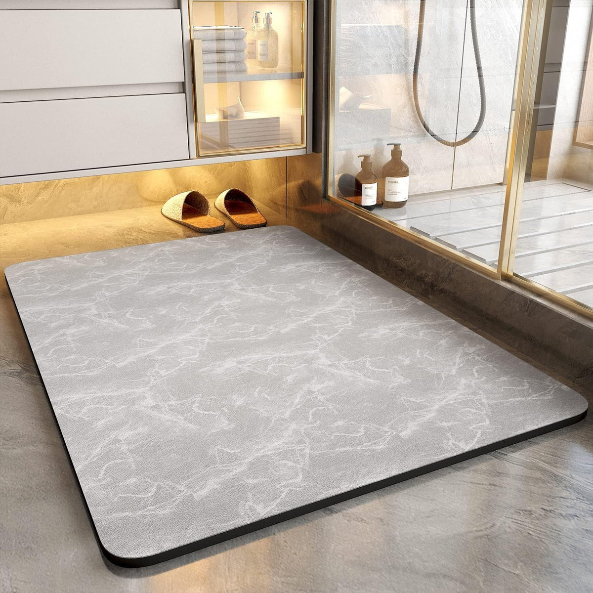 Elegant Minimalist Bathroom Mat Acalora