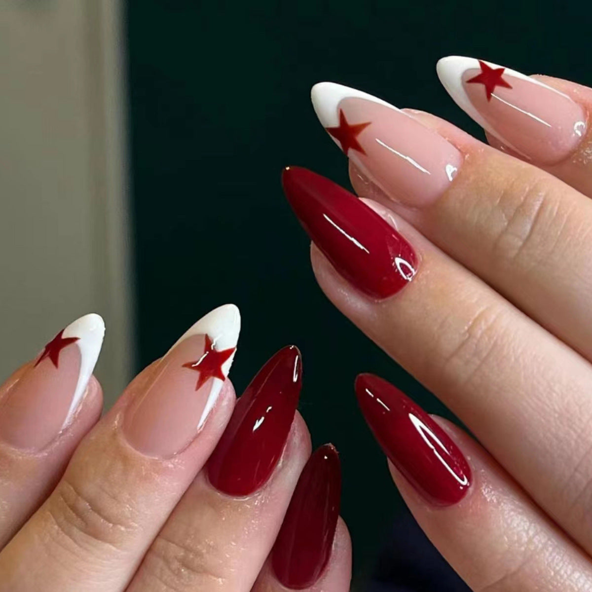 Premium Press-On Nail Set with Star and Glossy Design Acalora