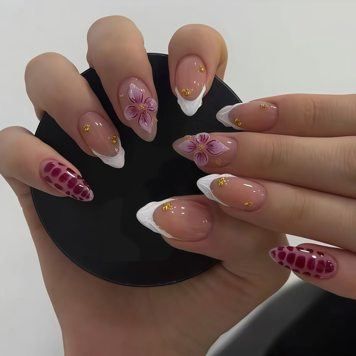 Elegant Floral Design Nail Wraps Acalora