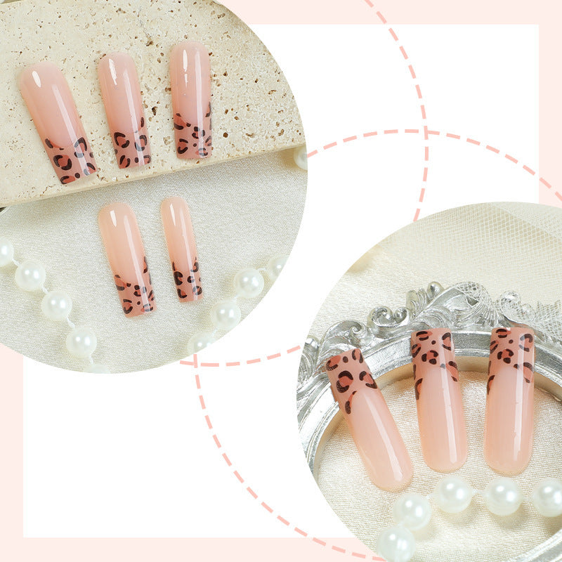 Stylish Leopard Print Press-On Nail Set Acalora
