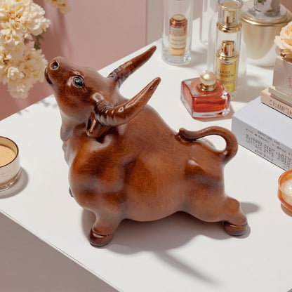 Decorative bull figure made of high-quality resin Acalora
