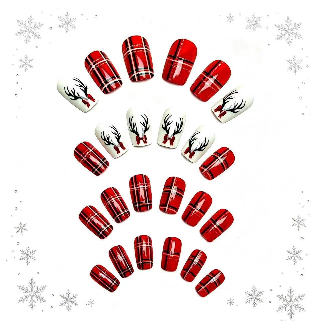 Festive Nail Art Acalora