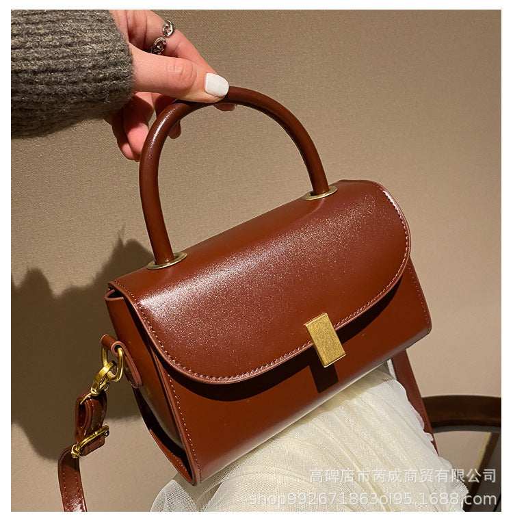Sophisticated Structured Handbag Acalora