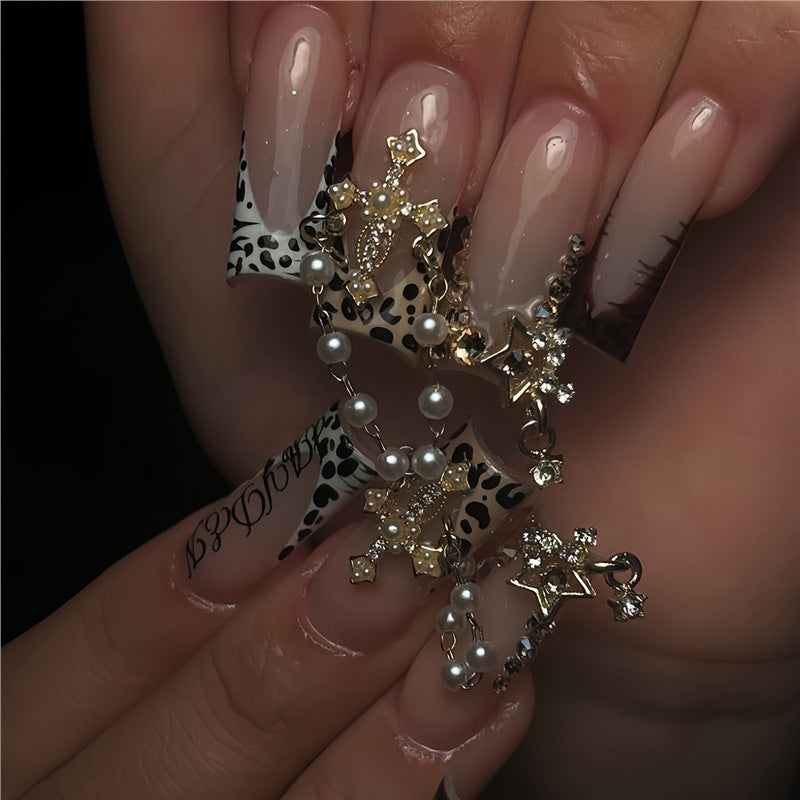 Artistic Nail Art Extensions Acalora