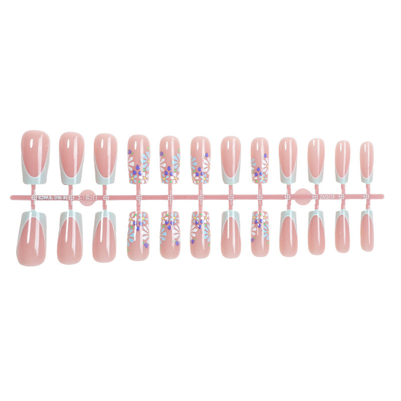Decorative Press-On Nail Set with Floral and Glossy Accents Acalora