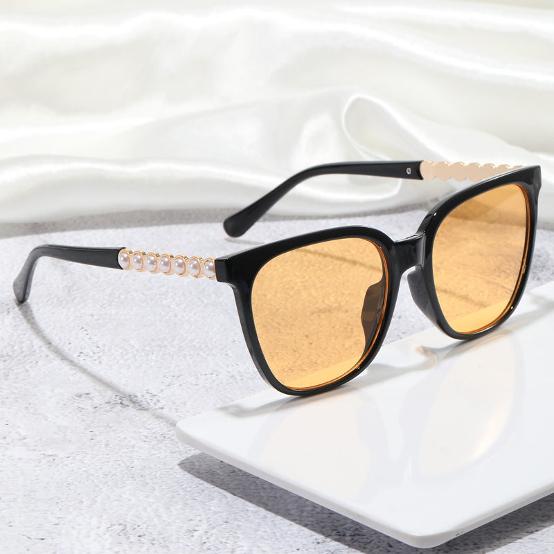 Women's oversized sunglasses with elegant pearl jewelry decoration Bowlift
