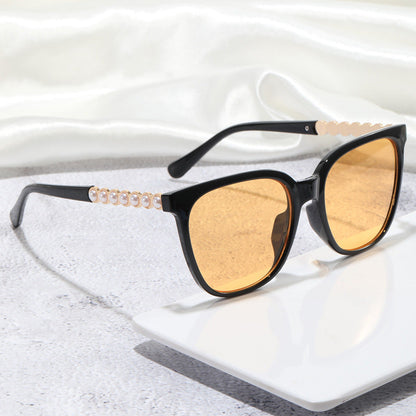 Women's oversized sunglasses with elegant pearl jewelry decoration Bowlift