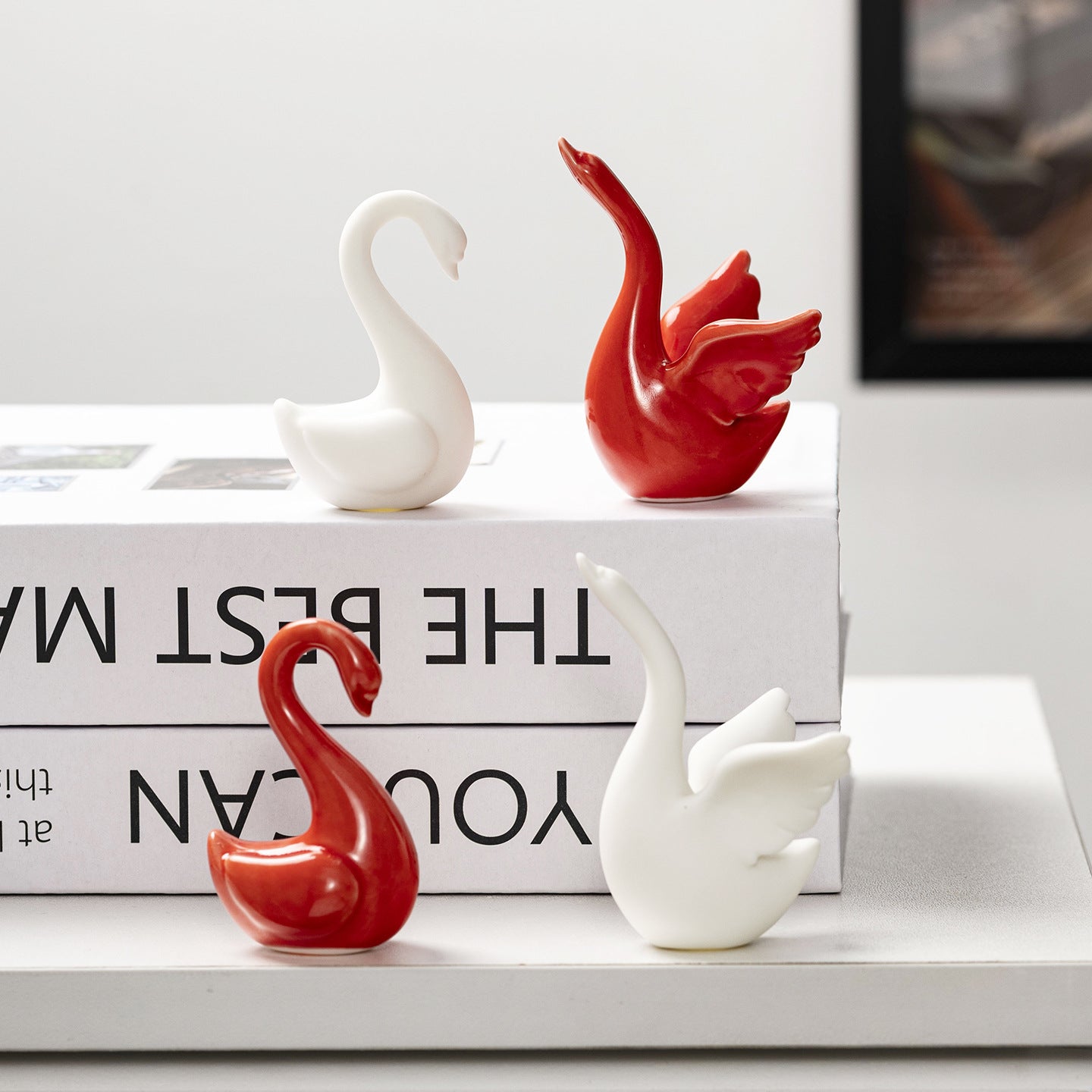 Curved Ceramic Figure Acalora