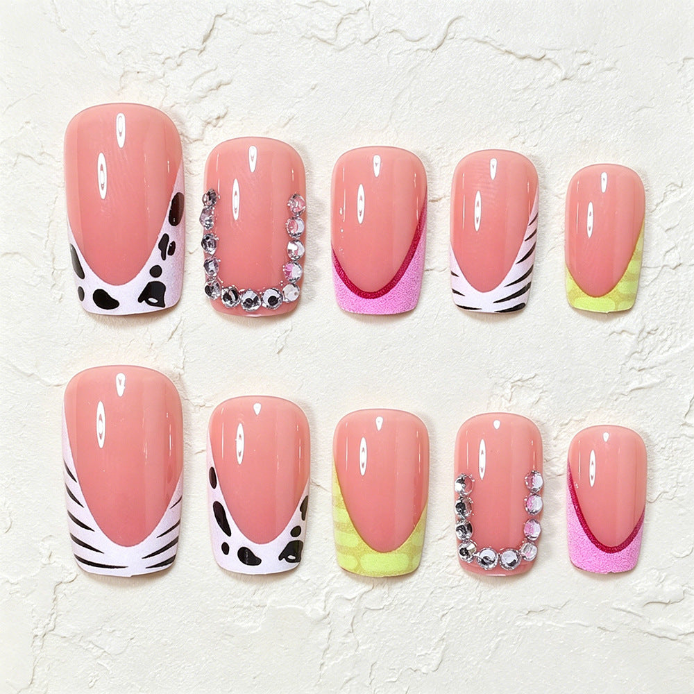Artistic Press-On Nail Art Tips with Unique Patterns Acalora