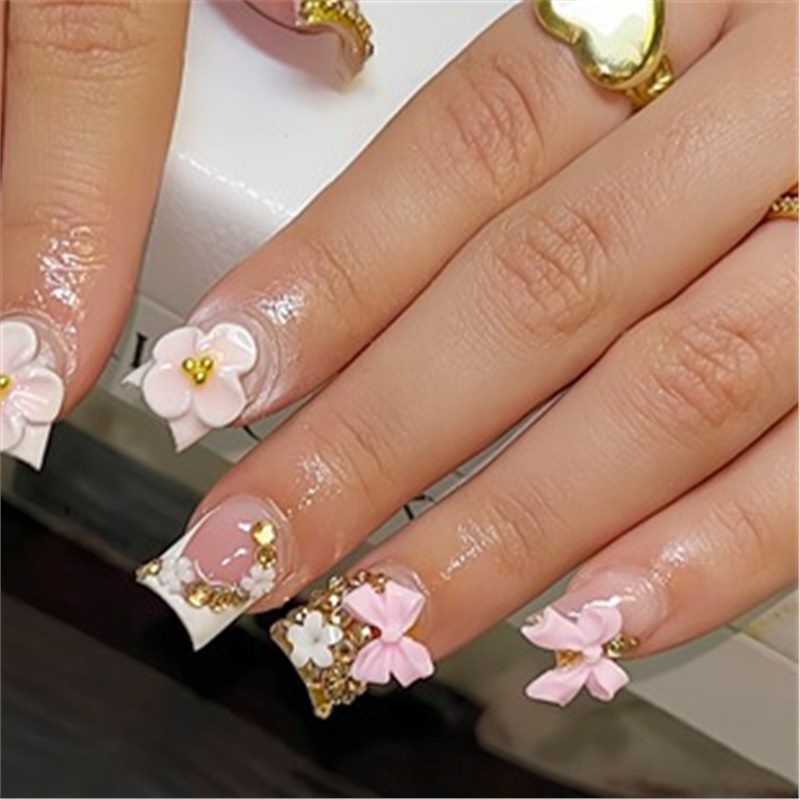 Artistic Press-On Nail Set with Premium Embellishments Acalora