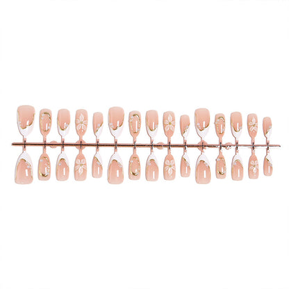 Artificial nail set with elegant floral design and glamorous 3D applications Acalora