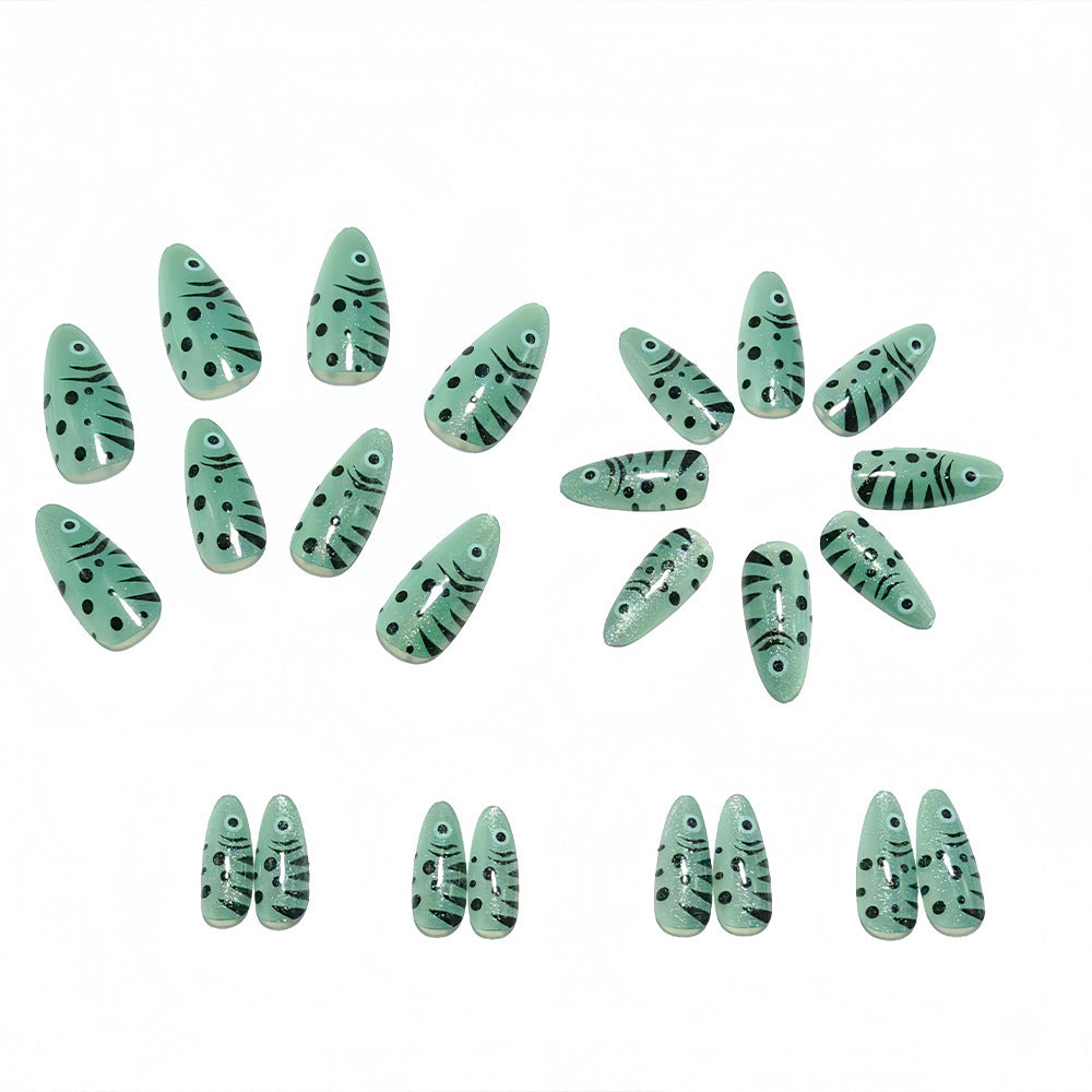 Creative animal motif artificial nails with glitter effects Acalora