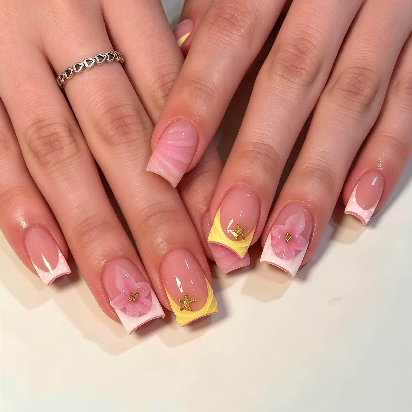 Decorative Press-On Nail Art Tips with Floral Accents Acalora