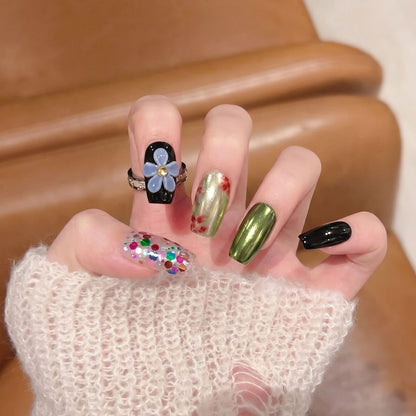 Artistic Floral-Inspired Press-On Nail Set Acalora