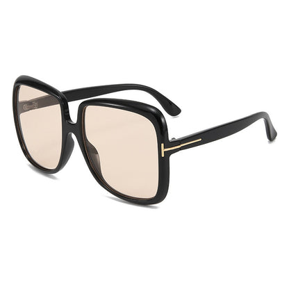 Women's elegant oversized sunglasses with filigree frame Skanto