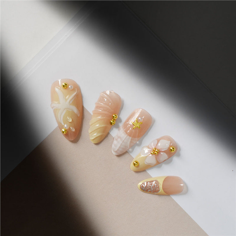 Elegant Floral Design Nail Set Acalora