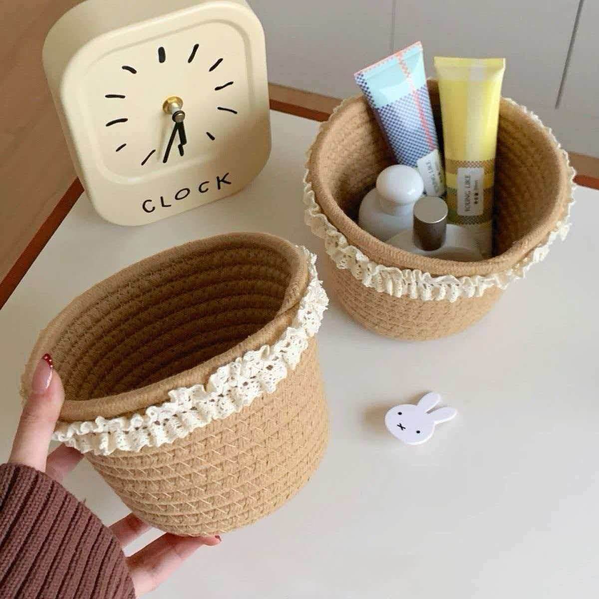 Handcrafted storage basket Acalora