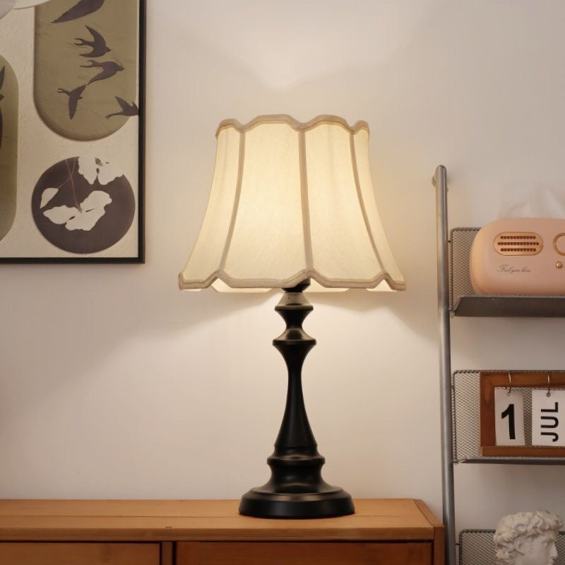 Vintage-Inspired Table Lamp