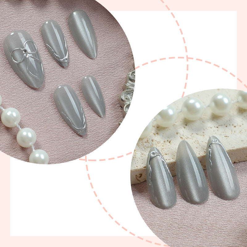 Stylish Press-On Nail Set with Elegant Silver Accents Acalora