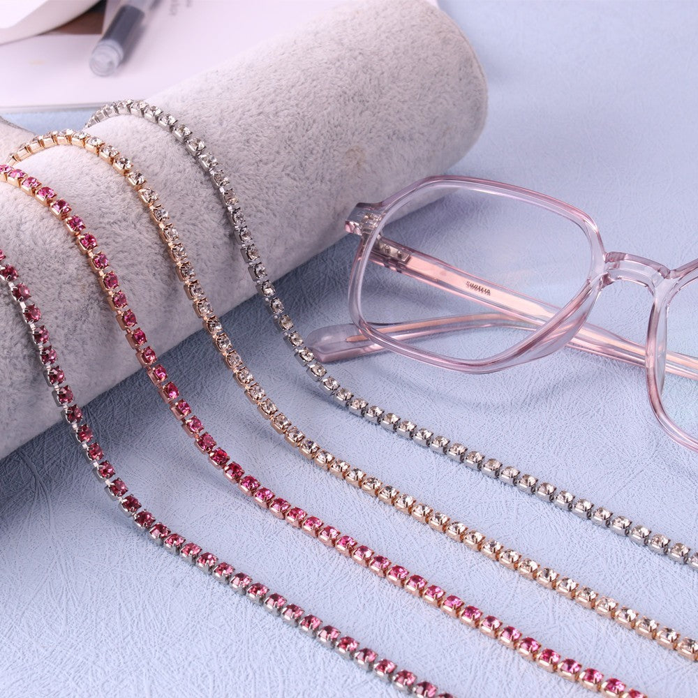 Sparkling Rhinestone Eyewear Chain Acalora