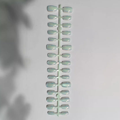 Iridescent Press-On Nail Set Acalora