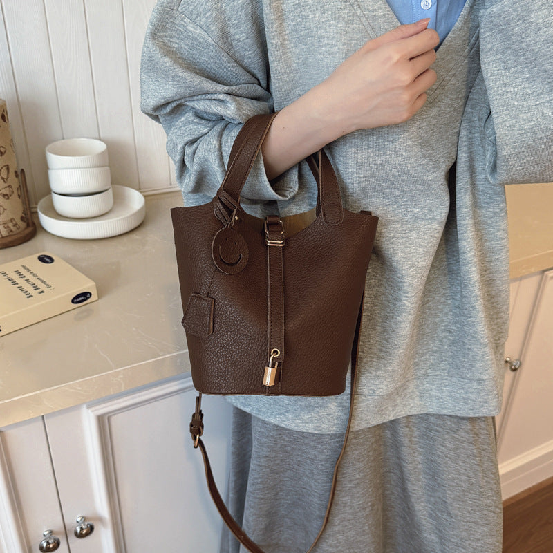 Chic Textured Shoulder Bag Acalora