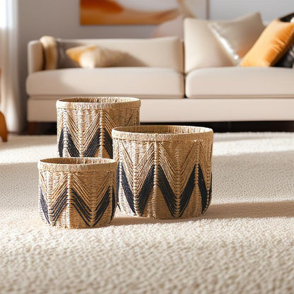 Handwoven storage basket made of natural materials Acalora