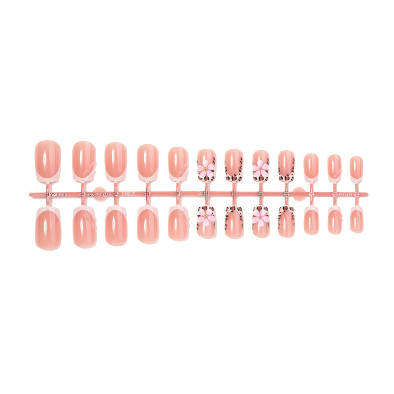 Artistic Floral and Leopard Print Press-On Nails Set Acalora