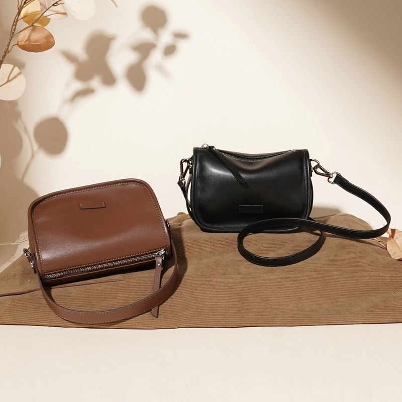 Smooth Leather Crossbody Purse Acalora
