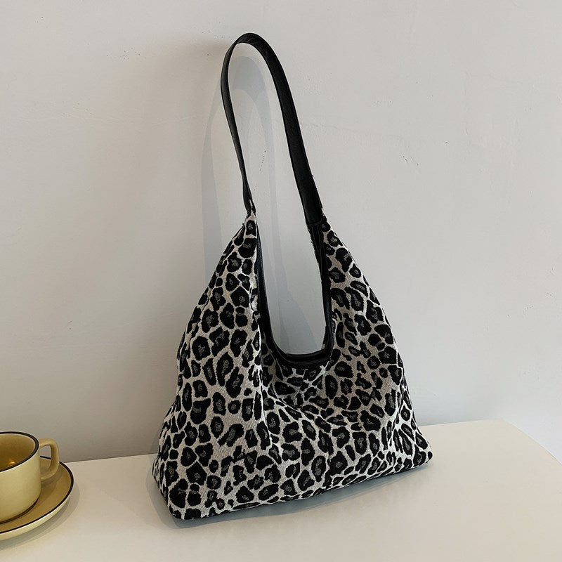 Stylish Leopard Print Hobo Bag Acalora