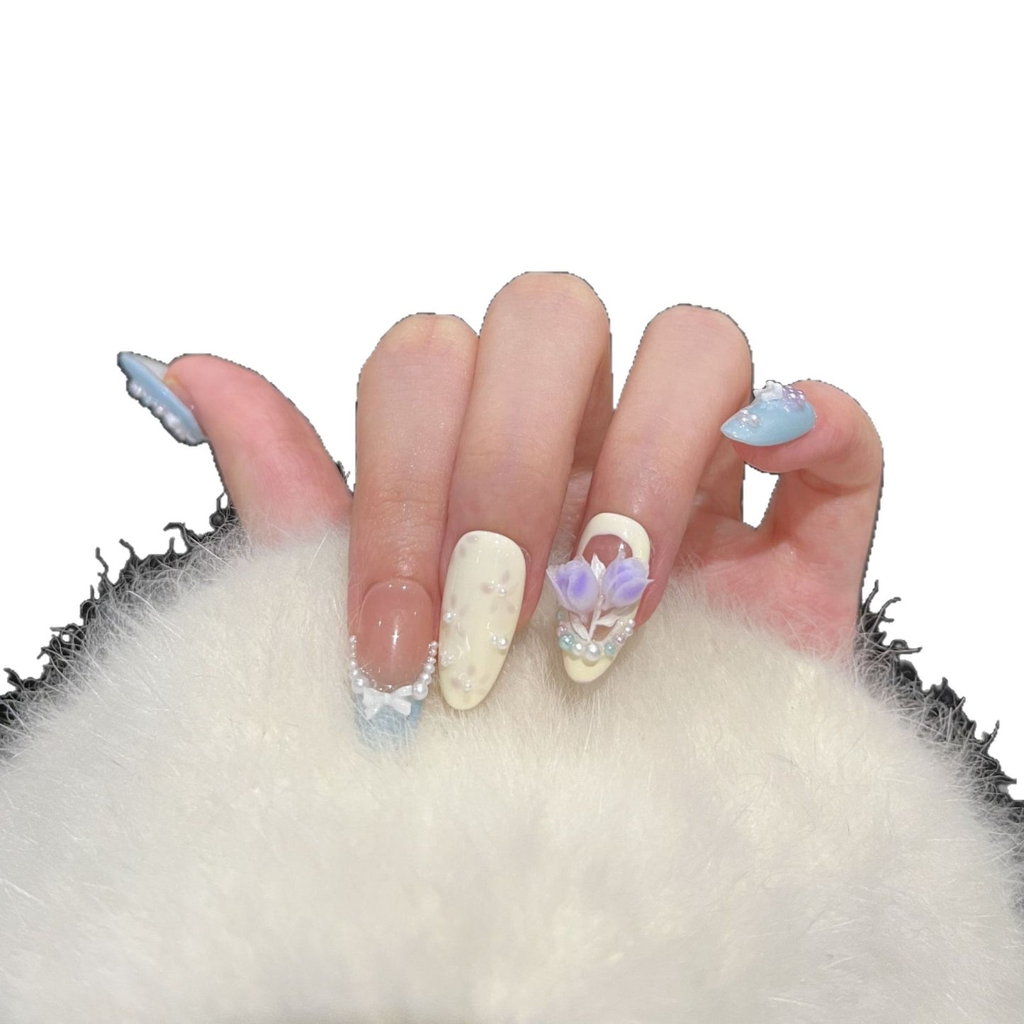 Artistic Floral-Accent Press-On Nails Acalora